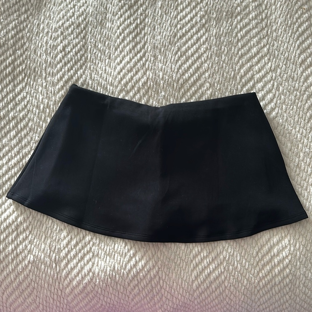 Geel Aria Mini Skirt